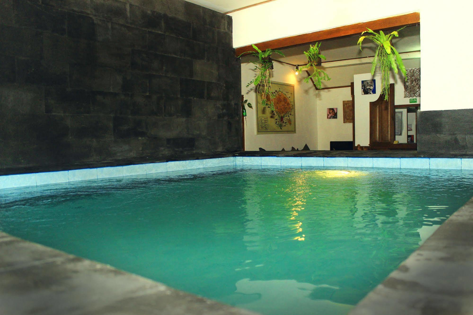 Albergue Friendly House Bali Ubud Exterior foto